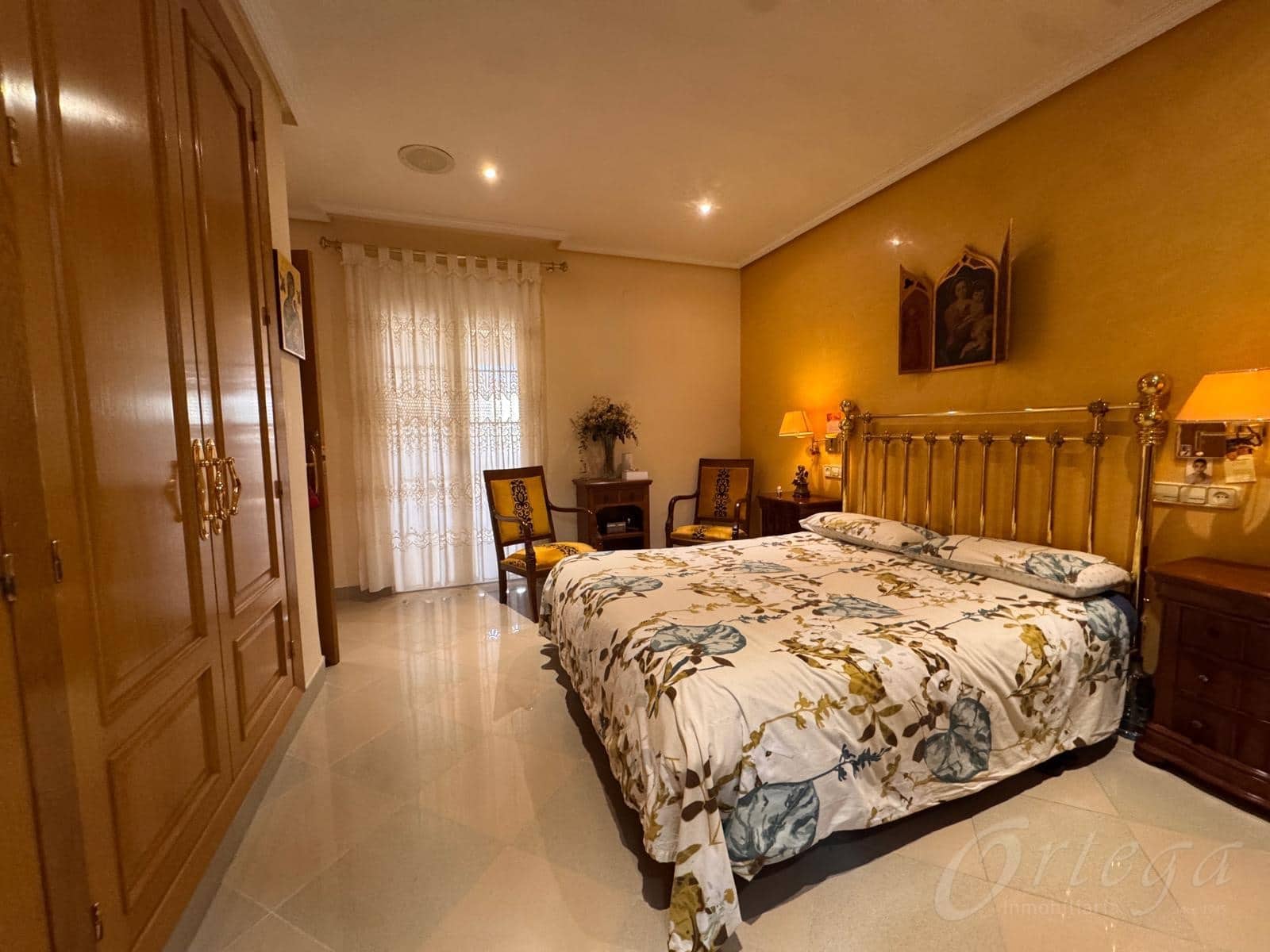 6 bedroom Villa for sale in Caravaca de la Cruz with garage - € 399,500 (Ref: 9694501)