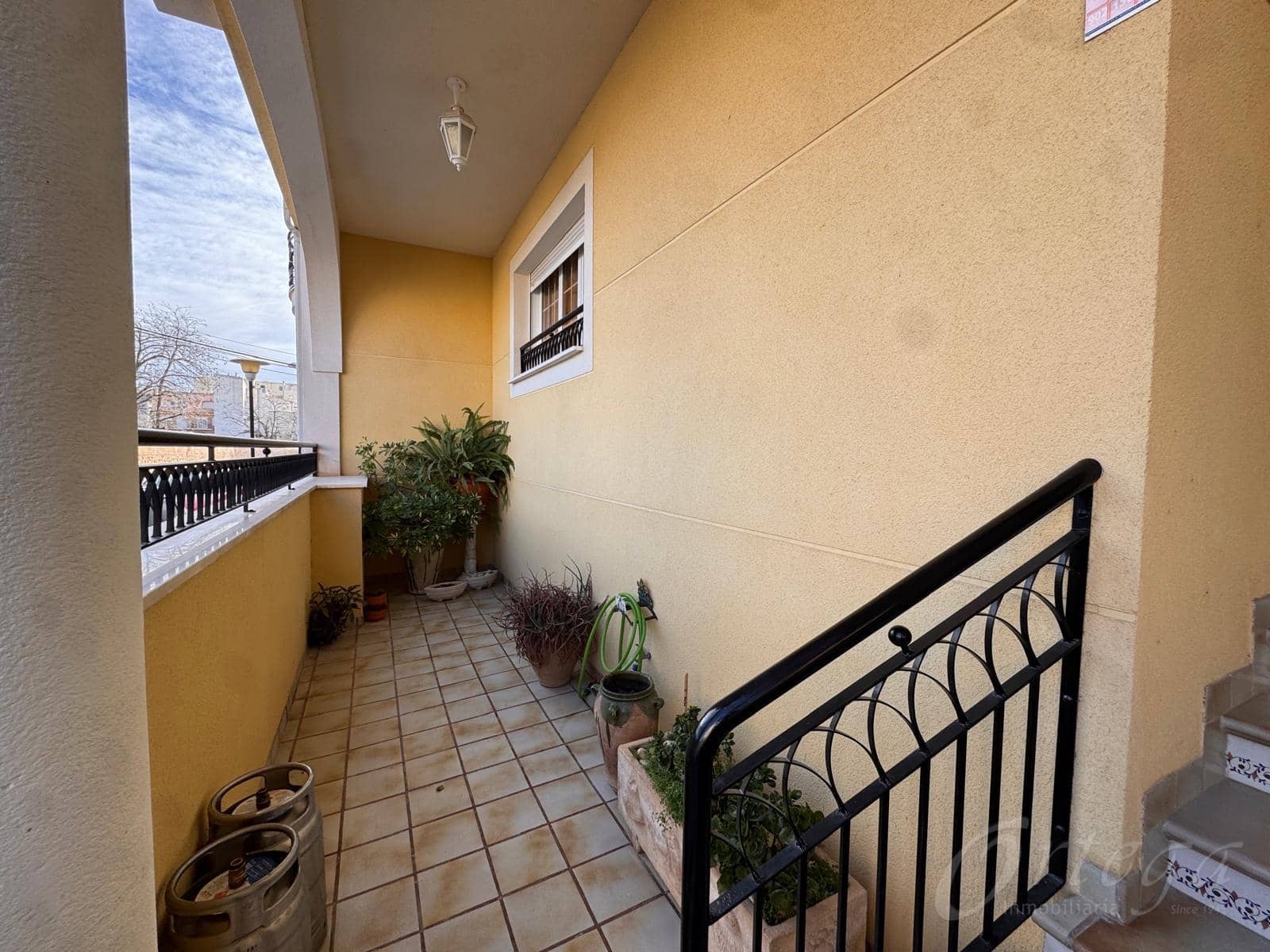 6 bedroom Villa for sale in Caravaca de la Cruz with garage - € 399,500 (Ref: 9694501)