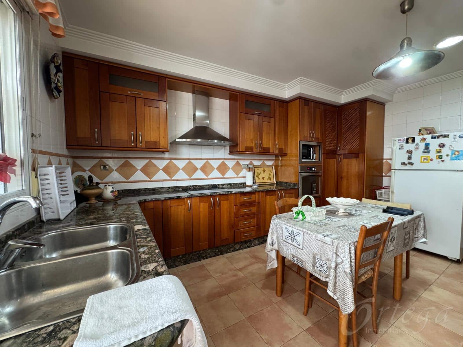 5 bedroom Villa for sale in Cehegin with garage - € 230,000 (Ref: 9694503)