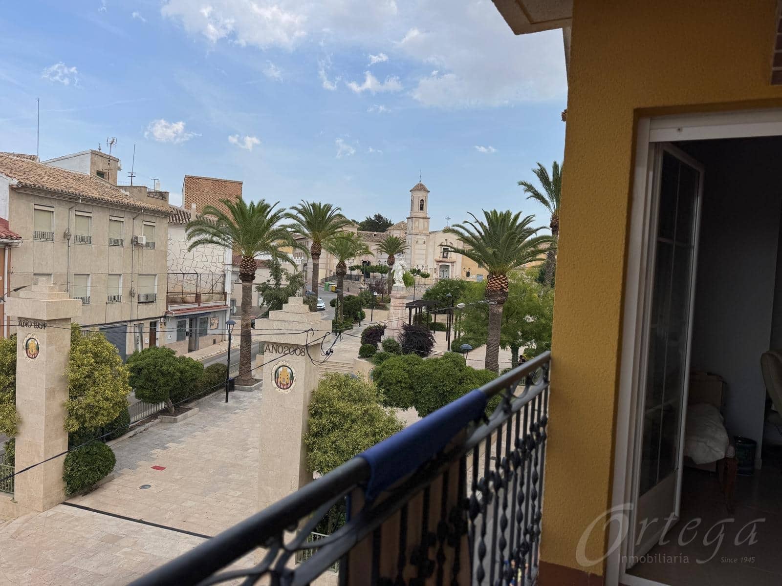 5 bedroom Villa for sale in Cehegin with garage - € 230,000 (Ref: 9694503)