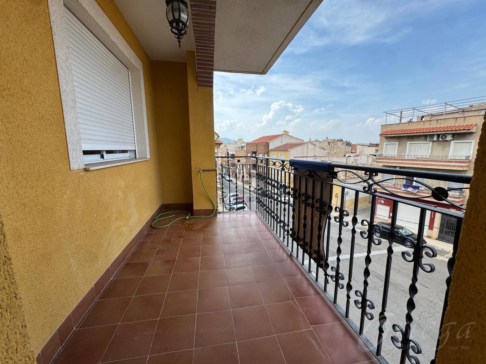 5 bedroom Villa for sale in Cehegin with garage - € 230,000 (Ref: 9694503)