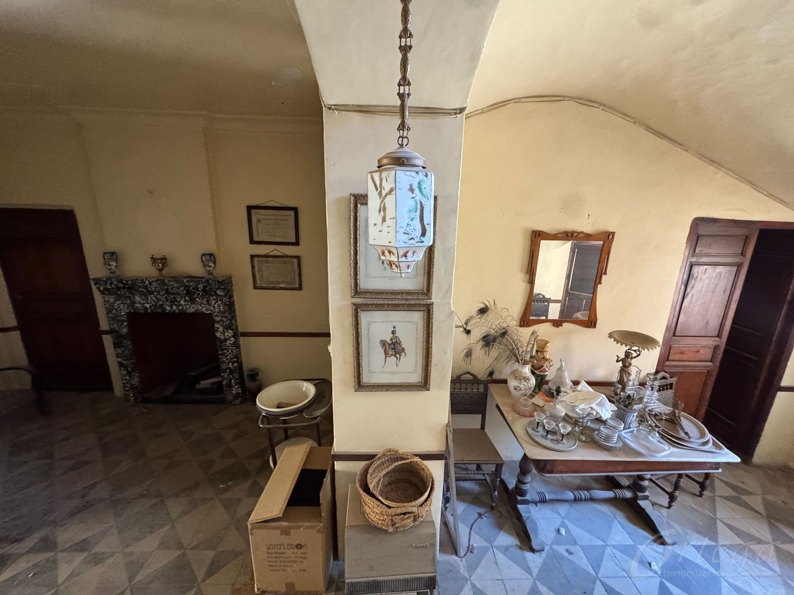 6 bedroom Townhouse for sale in Bullas - € 150,000 (Ref: 9778459)