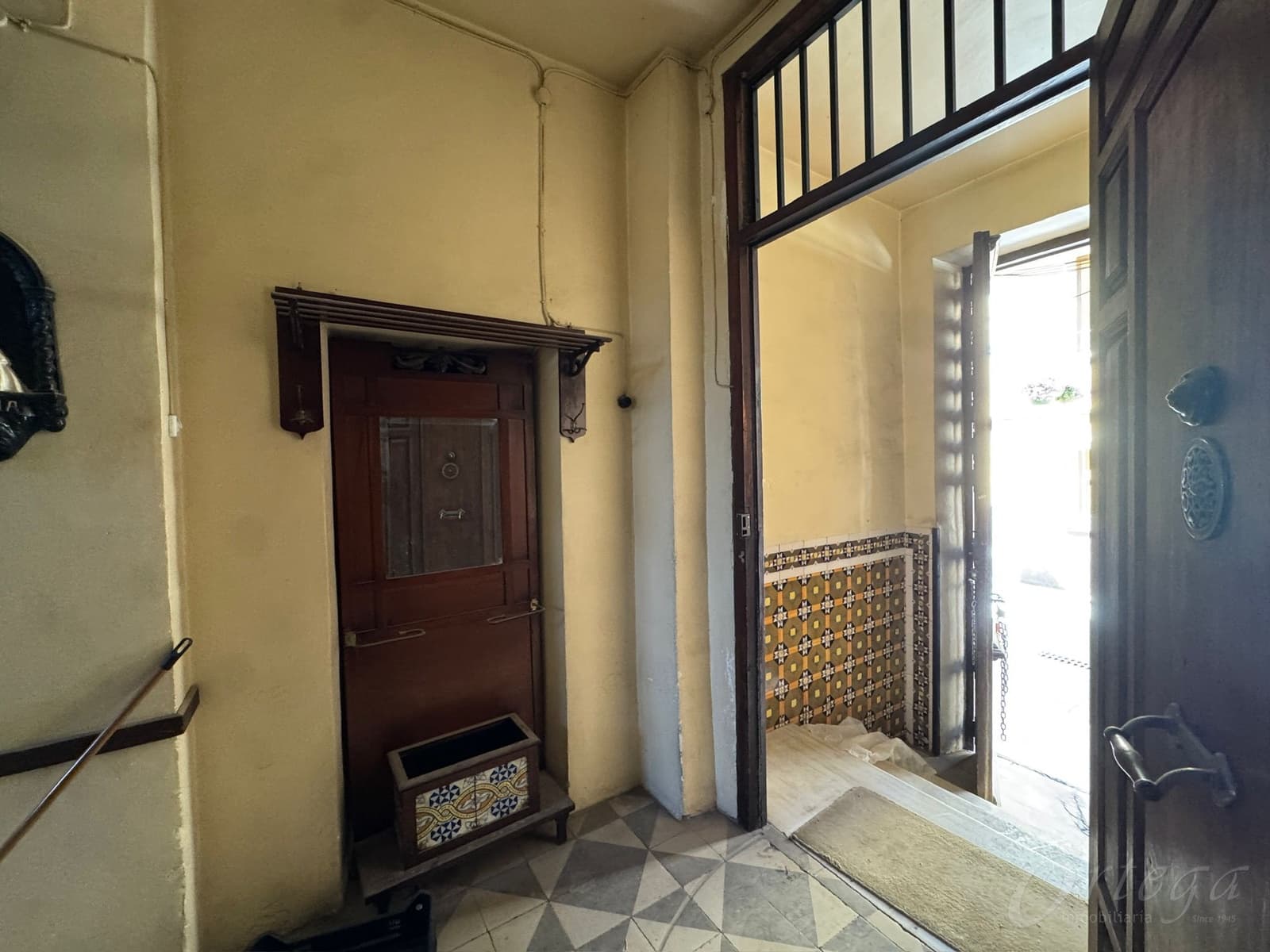 6 bedroom Townhouse for sale in Bullas - € 150,000 (Ref: 9778459)