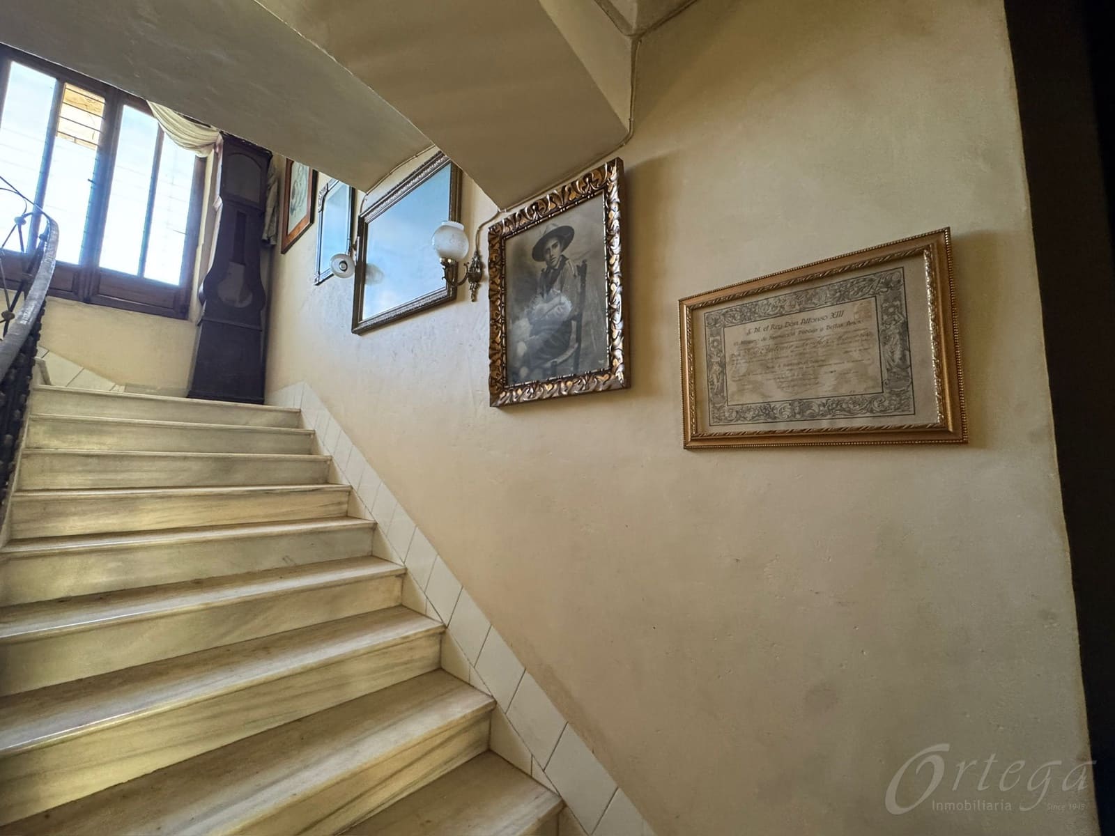 6 bedroom Townhouse for sale in Bullas - € 150,000 (Ref: 9778459)