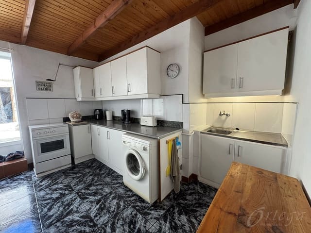 Casa de 2 habitaciones en Caravaca de la Cruz en venta con garaje - 40.000 € (Ref: 9828131)