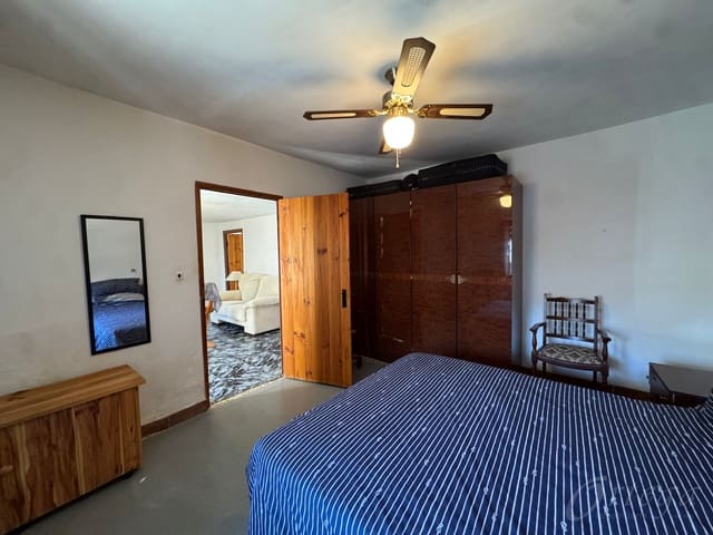 Casa de 2 habitaciones en Caravaca de la Cruz en venta con garaje - 40.000 € (Ref: 9828131)