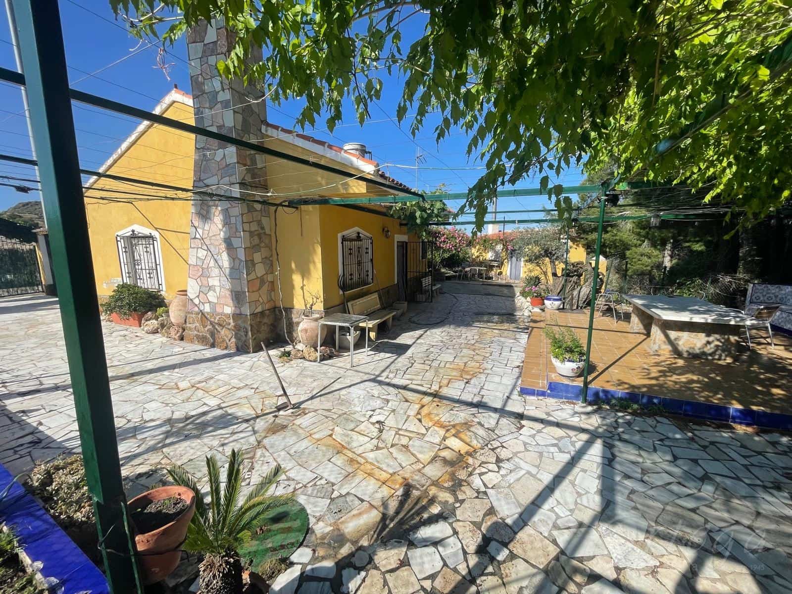 Finca/Casa Rural de 2 habitaciones en Cehegín en venta con piscina garaje - 135.000 € (Ref: 9858953)