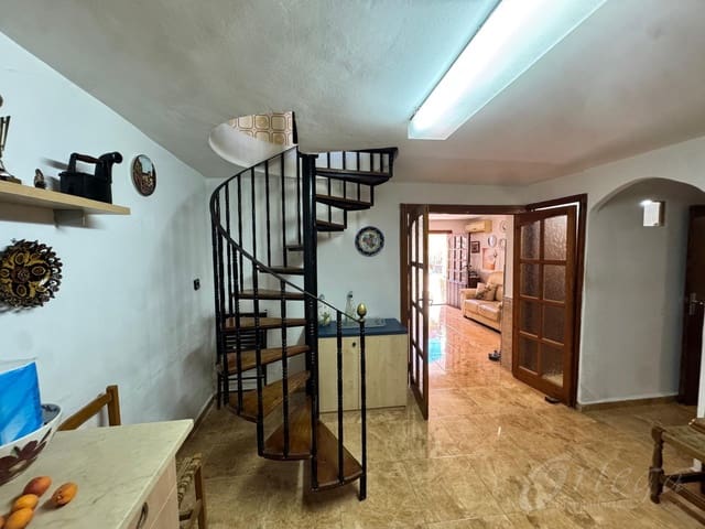 4 chambre Maison de Ville à vendre à Cehegín avec garage - 109 500 € (Ref: 9877582)