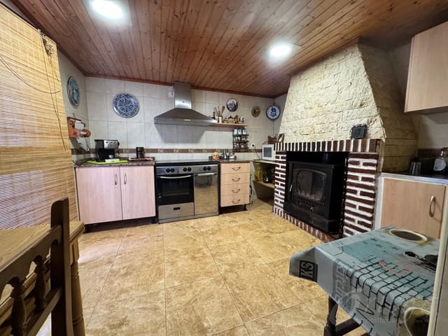 4 chambre Maison de Ville à vendre à Cehegín avec garage - 109 500 € (Ref: 9877582)