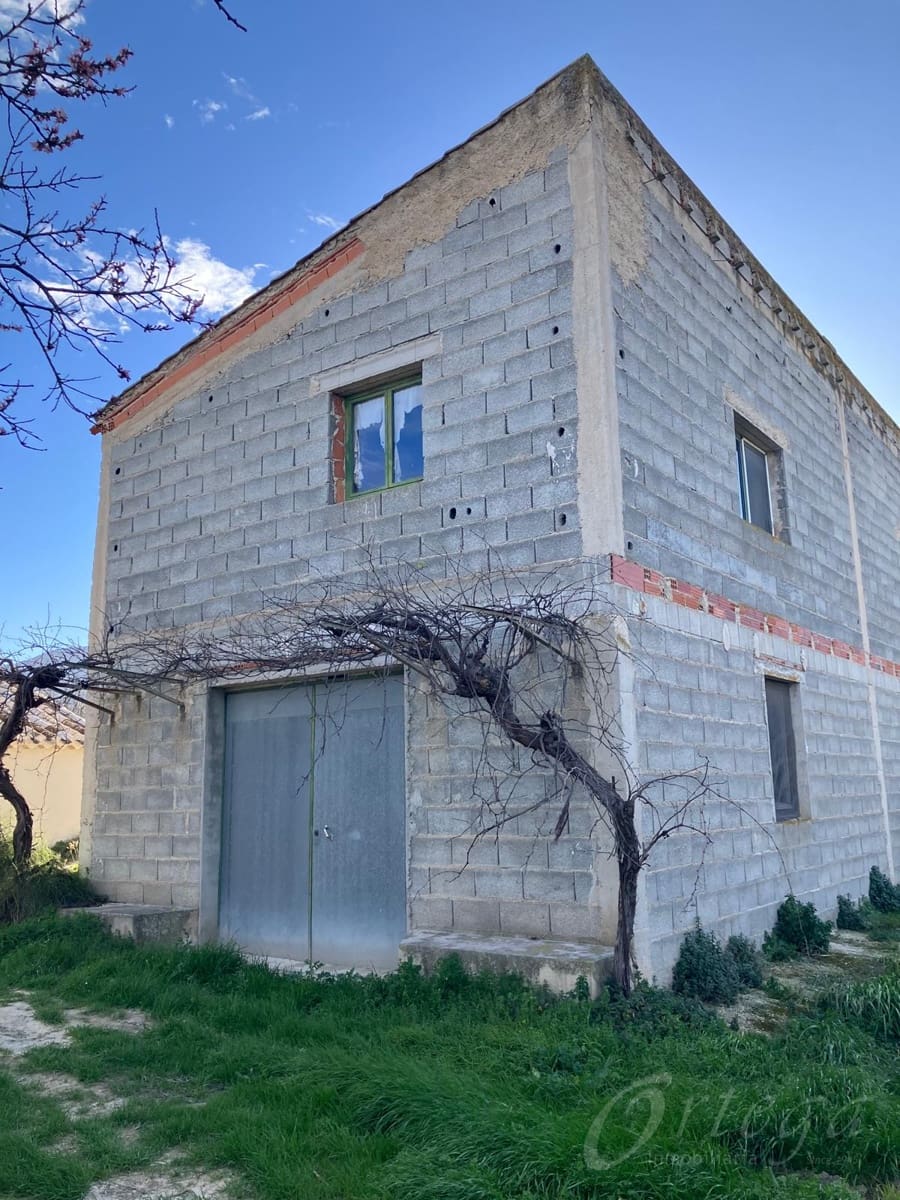 Mark till salu i Moratalla - 80 000 € (Ref: 9902482)