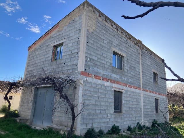 Mark till salu i Moratalla - 80 000 € (Ref: 9902482)