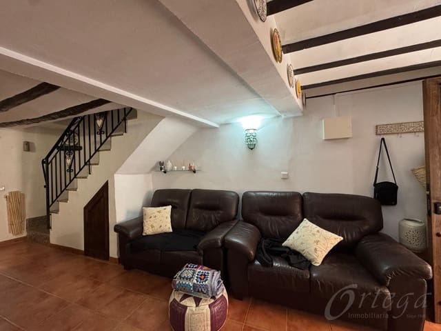 Casa de 3 habitaciones en Cehegín en venta con garaje - 59.900 € (Ref: 9902485)