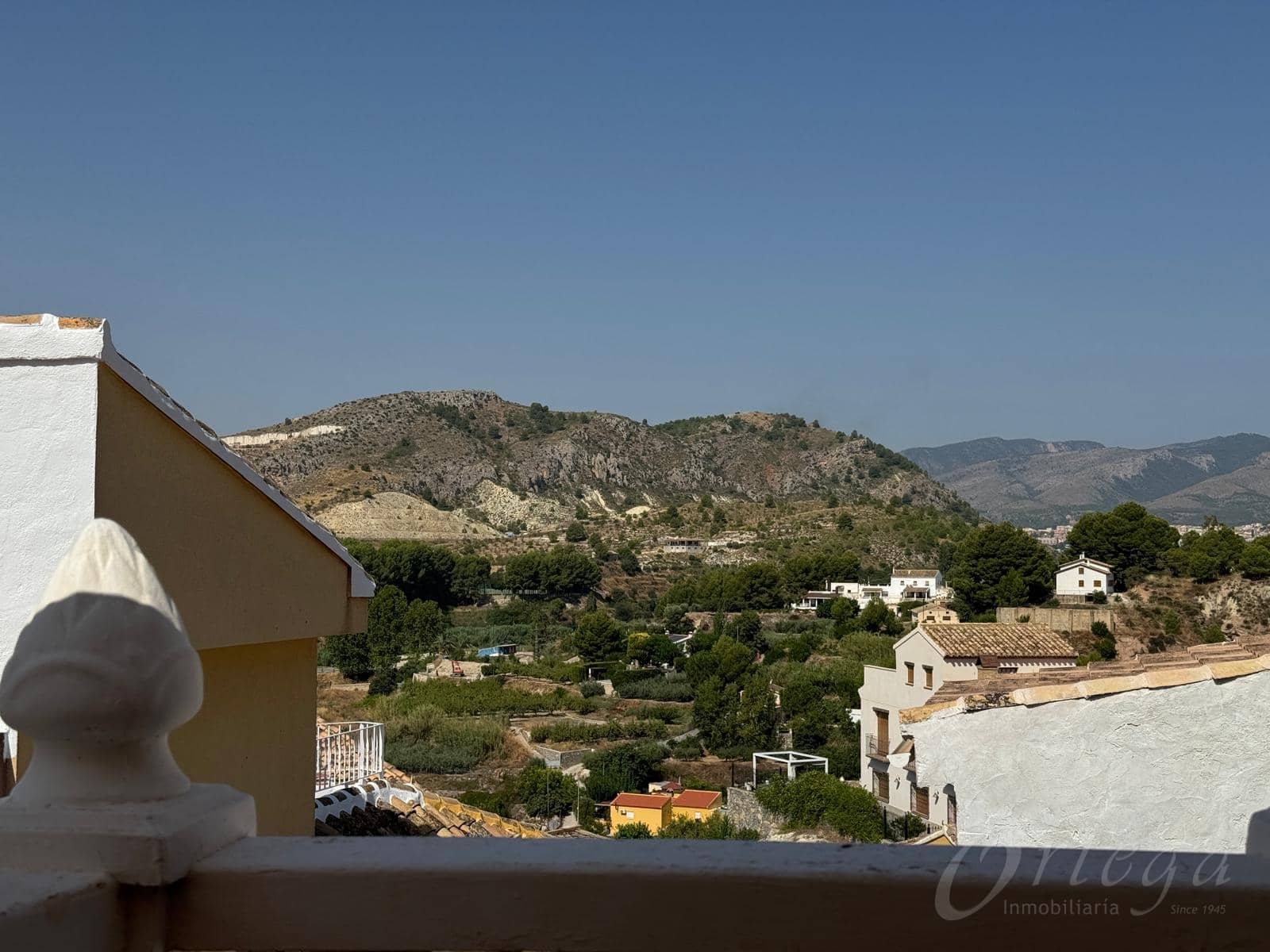 Casa de 3 habitaciones en Cehegín en venta con garaje - 59.900 € (Ref: 9902485)