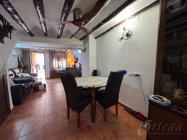 Casa de 3 habitaciones en Cehegín en venta con garaje - 59.900 € (Ref: 9902485)