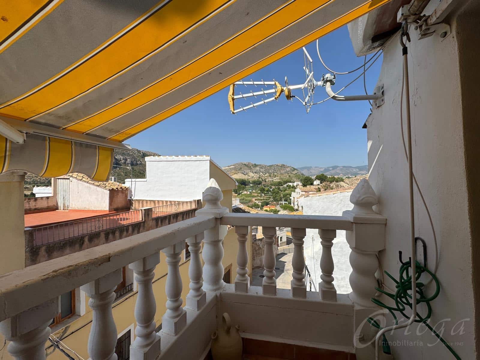 Casa de 3 habitaciones en Cehegín en venta con garaje - 59.900 € (Ref: 9902485)