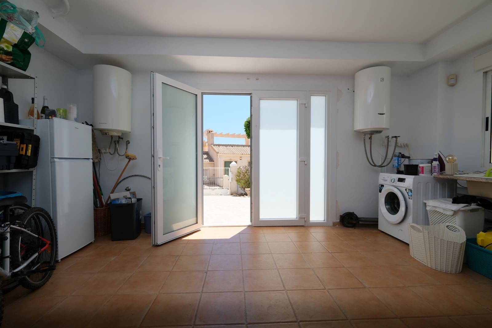 5 soveværelse Villa til salg i Villamartin med swimmingpool garage - € 495.000 (Ref: 10003491)