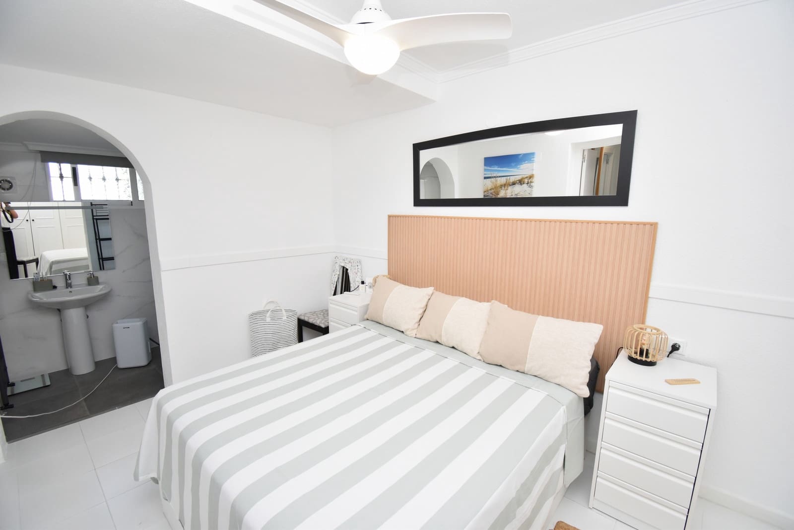 3 slaapkamer Huis te koop in Villamartin met zwembad - € 239.000 (Ref: 10005165)