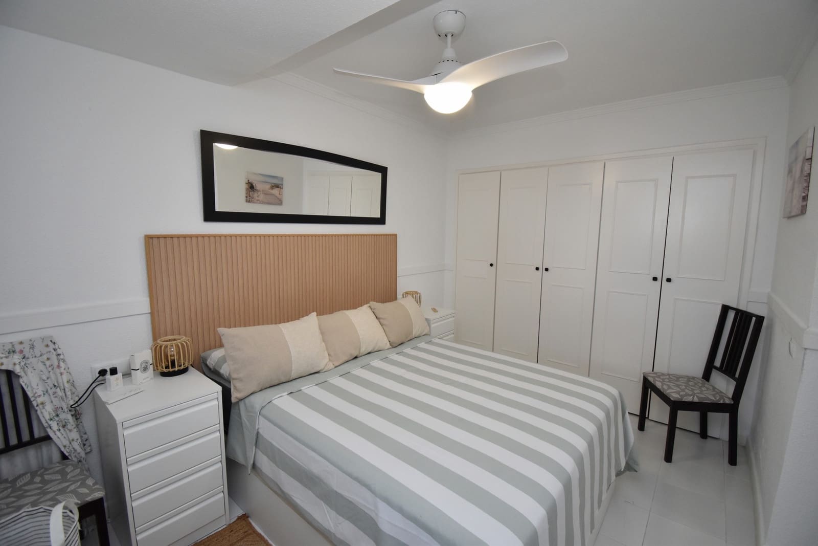 3 slaapkamer Huis te koop in Villamartin met zwembad - € 239.000 (Ref: 10005165)