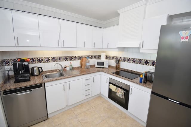 3 slaapkamer Huis te koop in Villamartin, Orihuela met zwembad - € 239.000 (Ref: 10005165)
