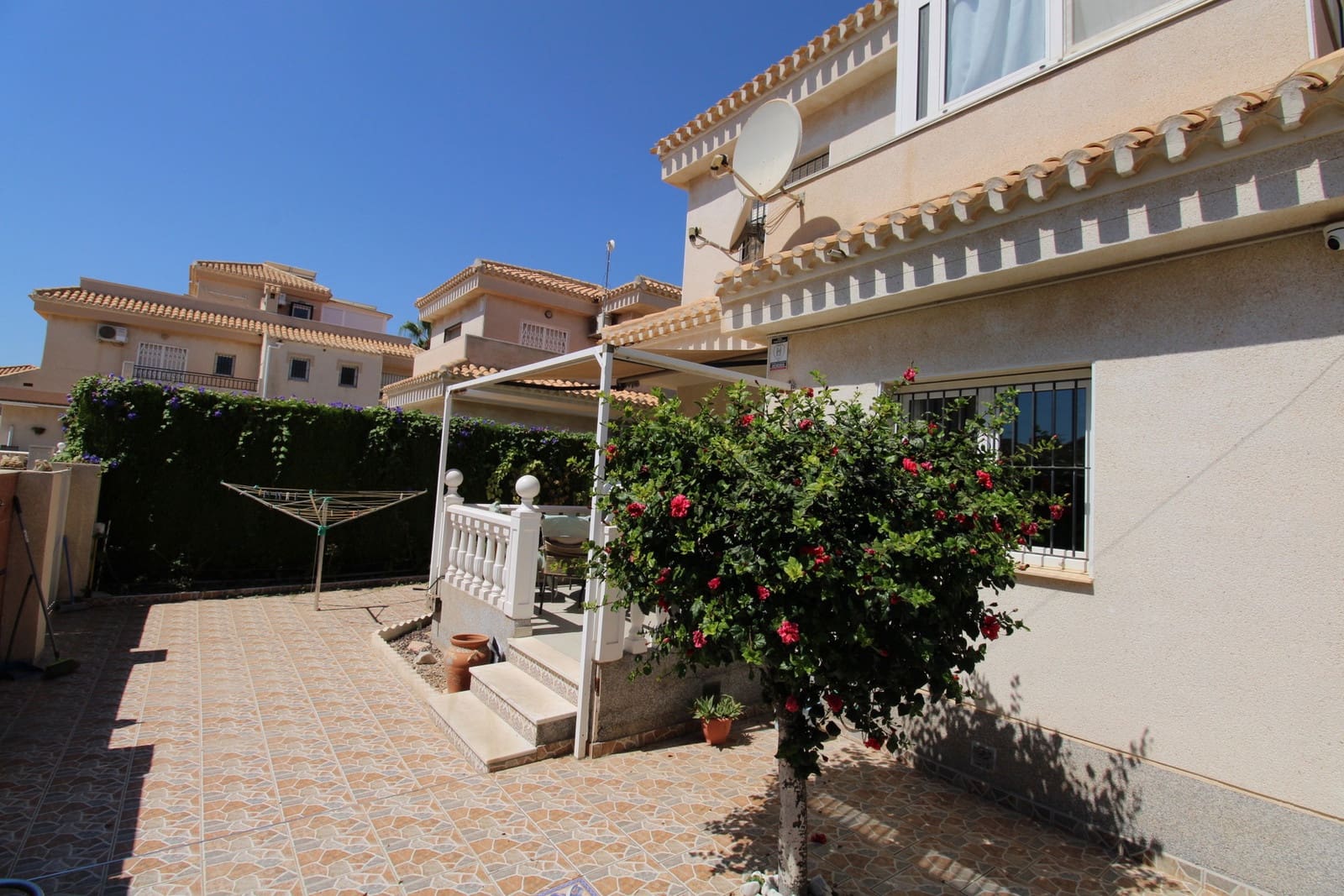 3 chambre Villa/Maison à vendre à Playa Flamenca avec piscine - 395 000 € (Ref: 10005166)