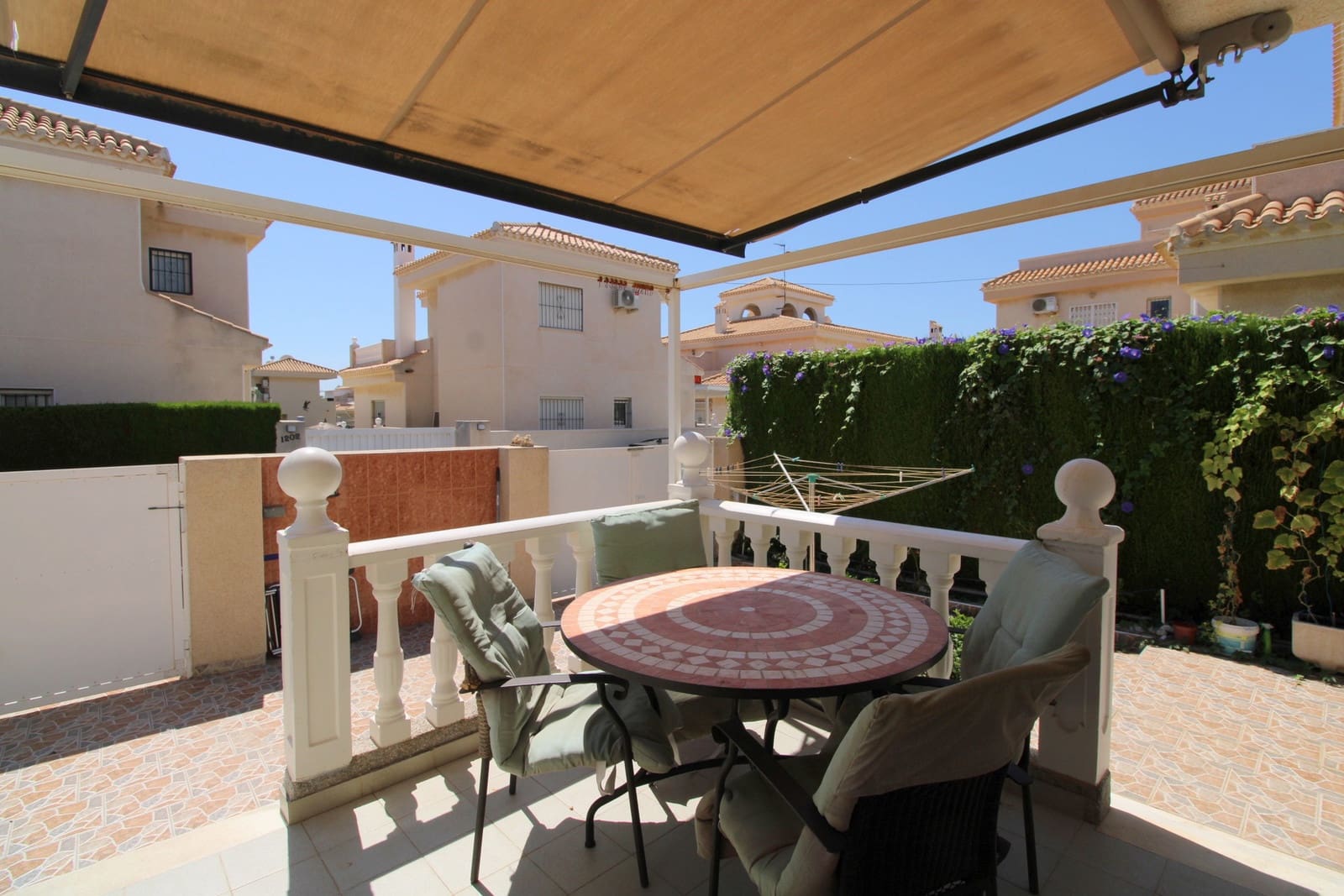 3 chambre Villa/Maison à vendre à Playa Flamenca avec piscine - 395 000 € (Ref: 10005166)