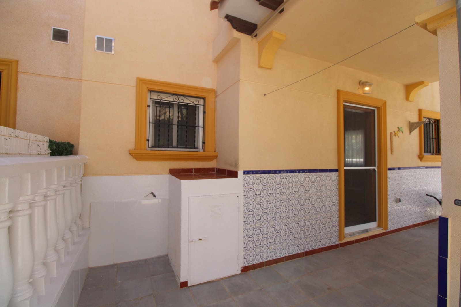 3 bedroom Townhouse for sale in Punta Prima with pool - € 195,000 (Ref: 10005167)
