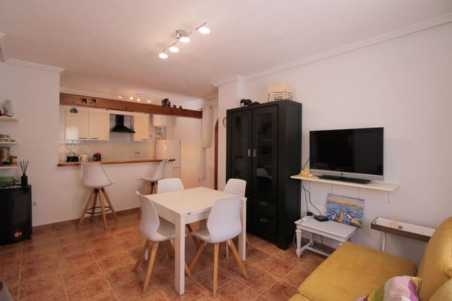 3 bedroom Townhouse for sale in Punta Prima, Torrevieja with pool - € 195,000 (Ref: 10005167)