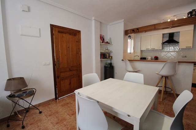 3 bedroom Townhouse for sale in Punta Prima, Torrevieja with pool - € 195,000 (Ref: 10005167)