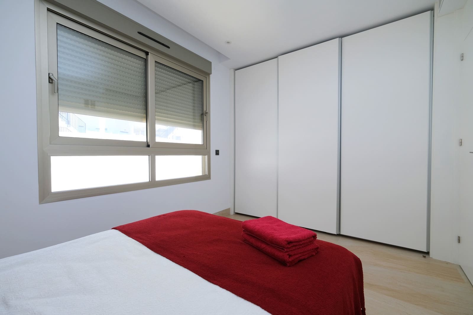 3 soveværelse Villa til salg i Villamartin med swimmingpool garage - € 485.000 (Ref: 10011070)