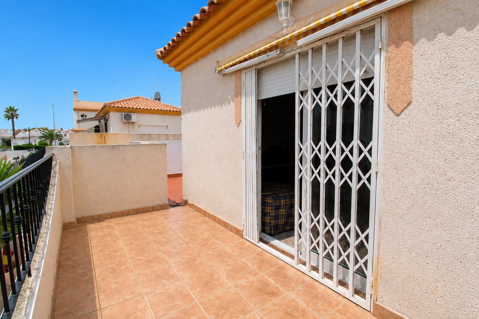 2 slaapkamer Huis te koop in Playa Flamenca met zwembad garage - € 174.999 (Ref: 10015121)