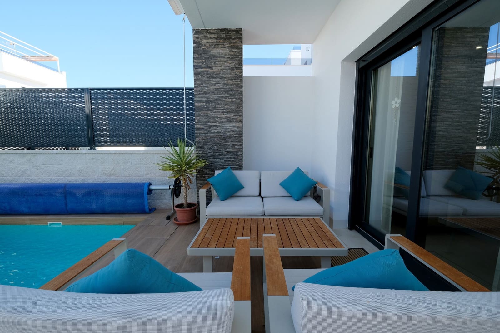 3 bedroom Villa for sale in Vistabella with pool garage - € 475,000 (Ref: 10022071)