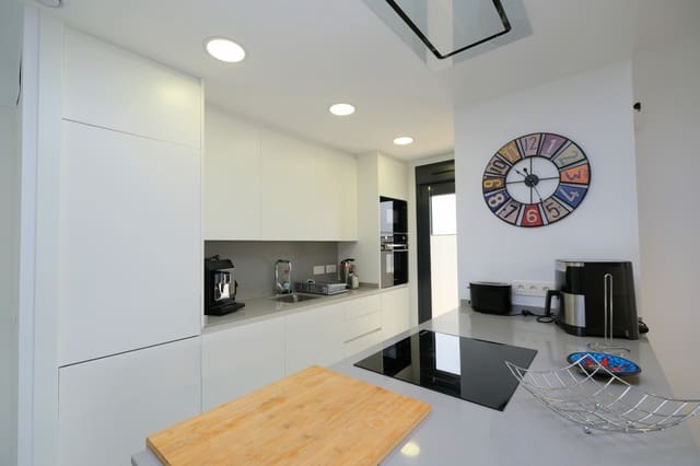 3 bedroom Villa for sale in Vistabella, Orihuela with pool garage - € 475,000 (Ref: 10022071)