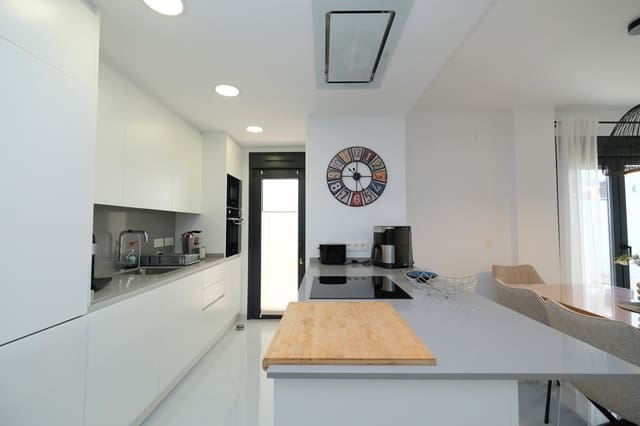 3 bedroom Villa for sale in Vistabella, Orihuela with pool garage - € 475,000 (Ref: 10022071)