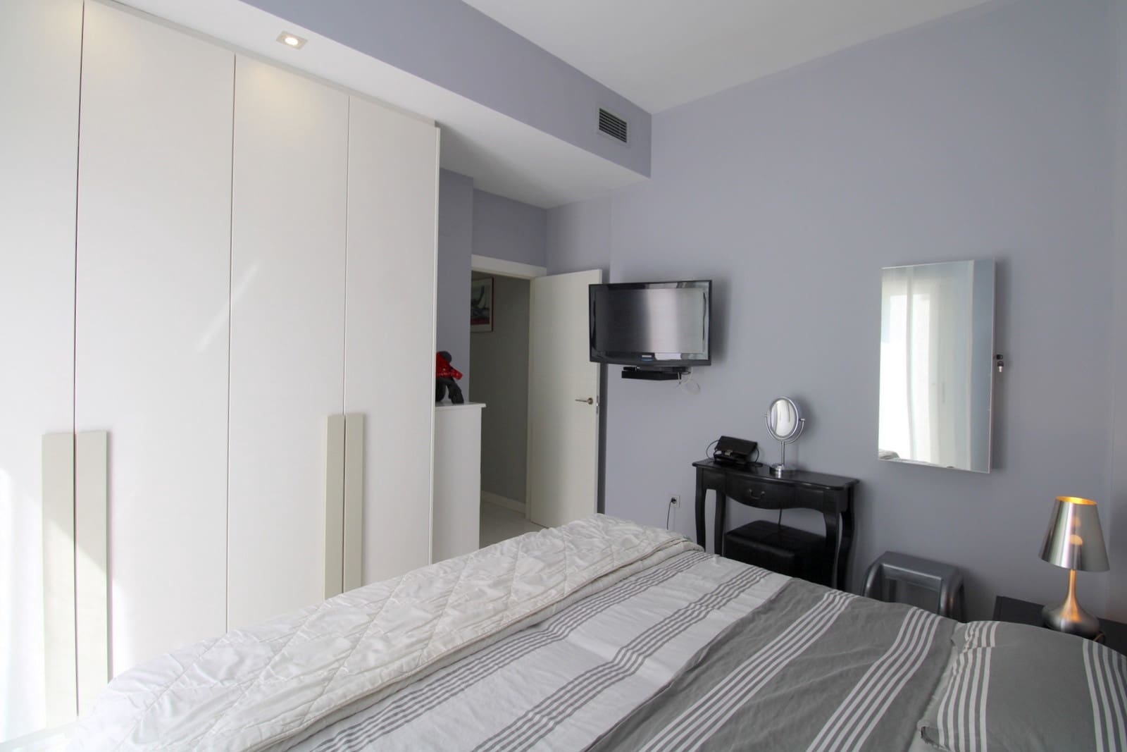 3 bedroom Villa for sale in Villamartin with pool garage - € 445,000 (Ref: 10023637)