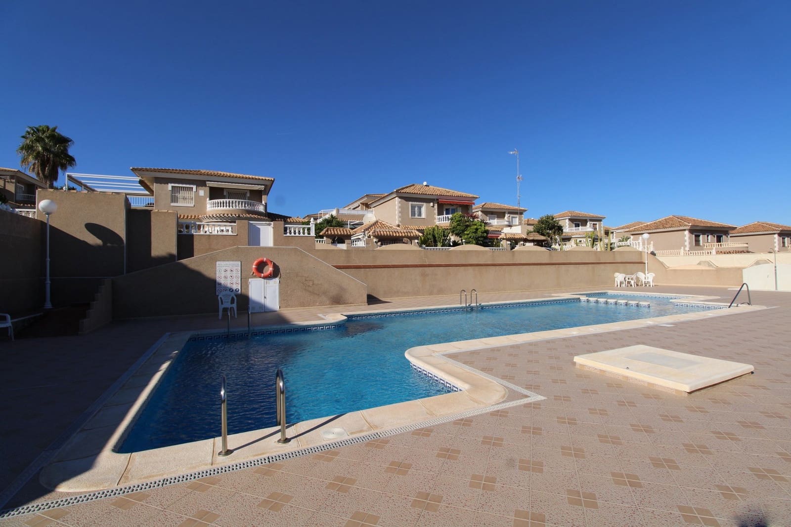 2 chambre Villa/Maison à vendre à Los Altos avec piscine garage - 340 000 € (Ref: 10023638)