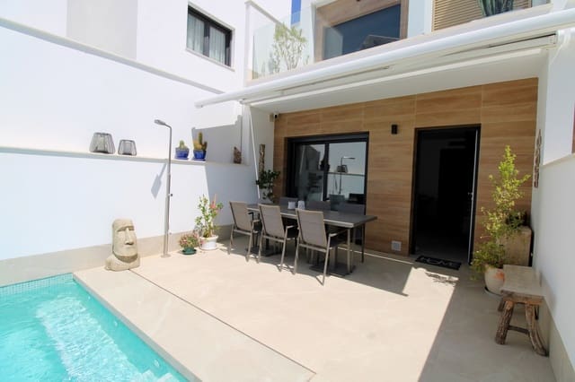 3 soveværelse Byhus til salg i San Pedro del Pinatar ciudad, San Pedro del Pinatar med swimmingpool garage - € 375.000 (Ref: 10026881)
