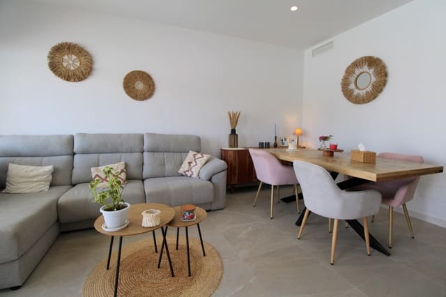 3 soveværelse Byhus til salg i San Pedro del Pinatar ciudad, San Pedro del Pinatar med swimmingpool garage - € 375.000 (Ref: 10026881)