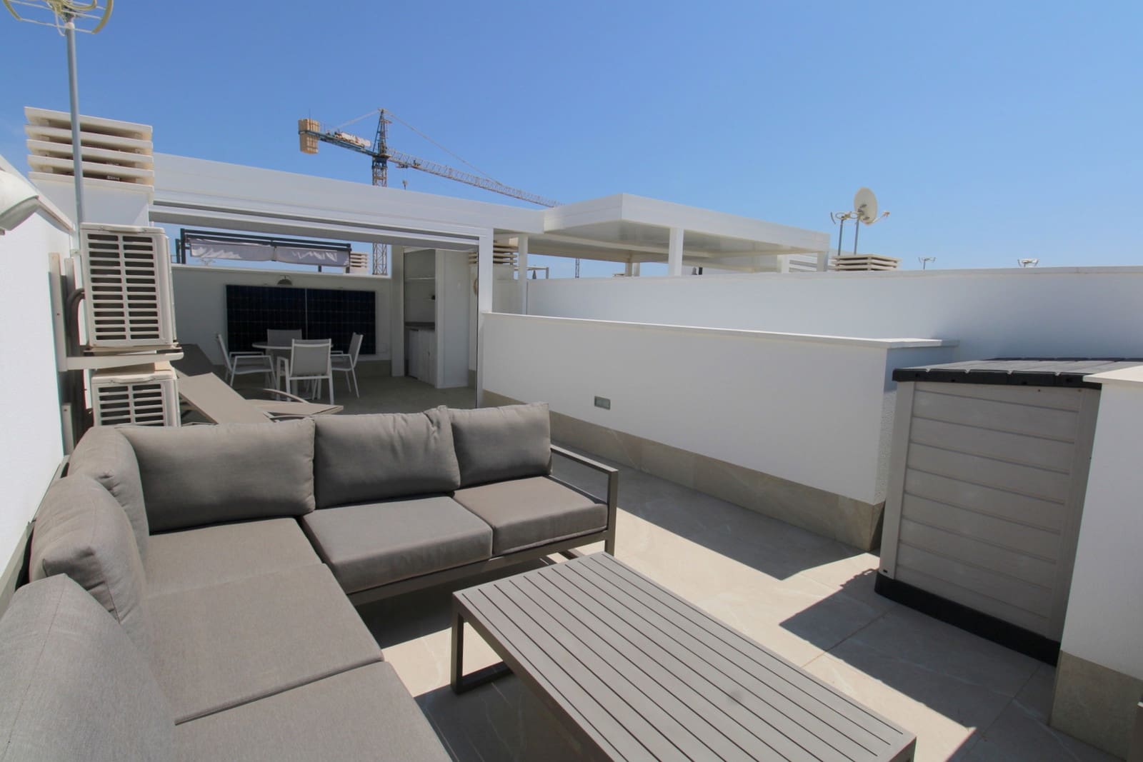 3 soveværelse Byhus til salg i San Pedro del Pinatar med swimmingpool garage - € 375.000 (Ref: 10026881)