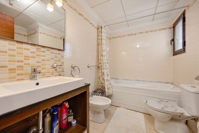 2 bedroom Apartment for sale in Cabo Roig, Orihuela with pool - € 239,000 (Ref: 10030142)