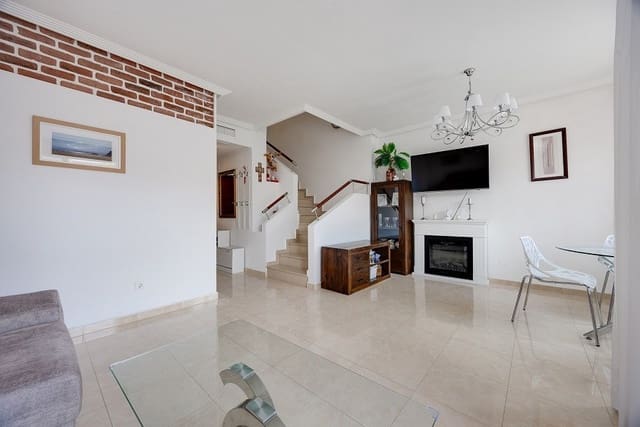 2 bedroom Apartment for sale in Cabo Roig, Orihuela with pool - € 239,000 (Ref: 10030142)