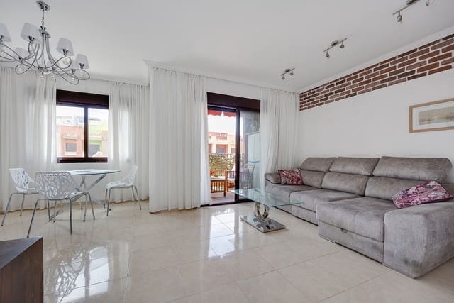2 bedroom Apartment for sale in Cabo Roig, Orihuela with pool - € 239,000 (Ref: 10030142)