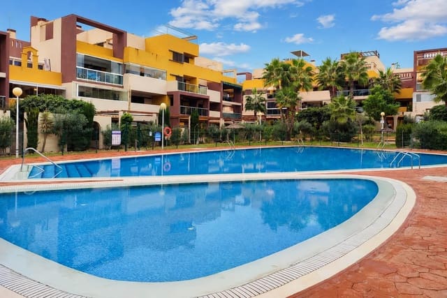 2 Zimmer Apartment zu verkaufen in Playa Flamenca, Orihuela mit Pool Garage - 239.000 € (Ref: 10030143)