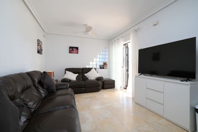 2 bedroom Apartment for sale in Cabo Roig, Orihuela with pool - € 189,995 (Ref: 10034977)