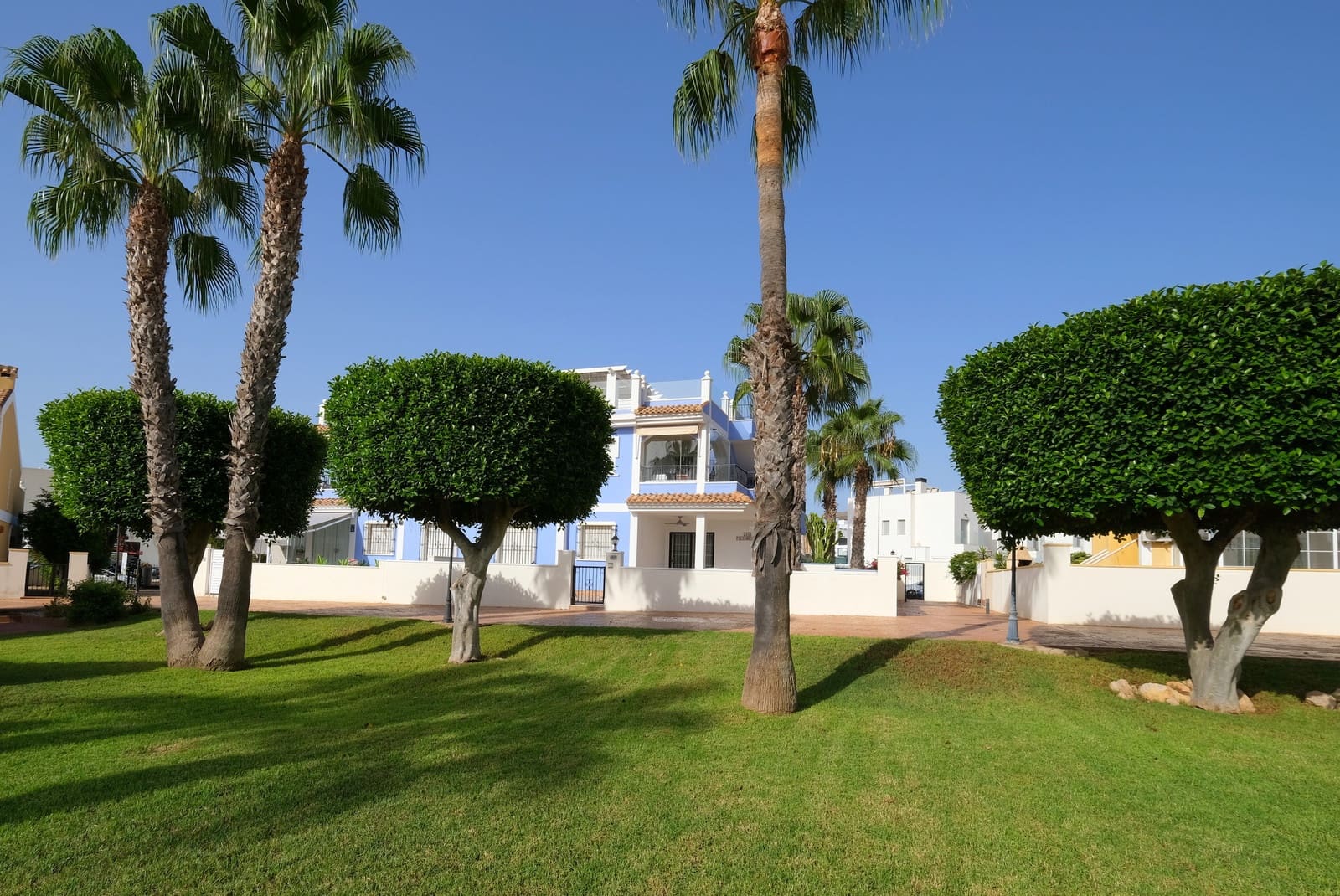 2 bedroom Apartment for sale in Cabo Roig with pool - € 189,995 (Ref: 10034977)
