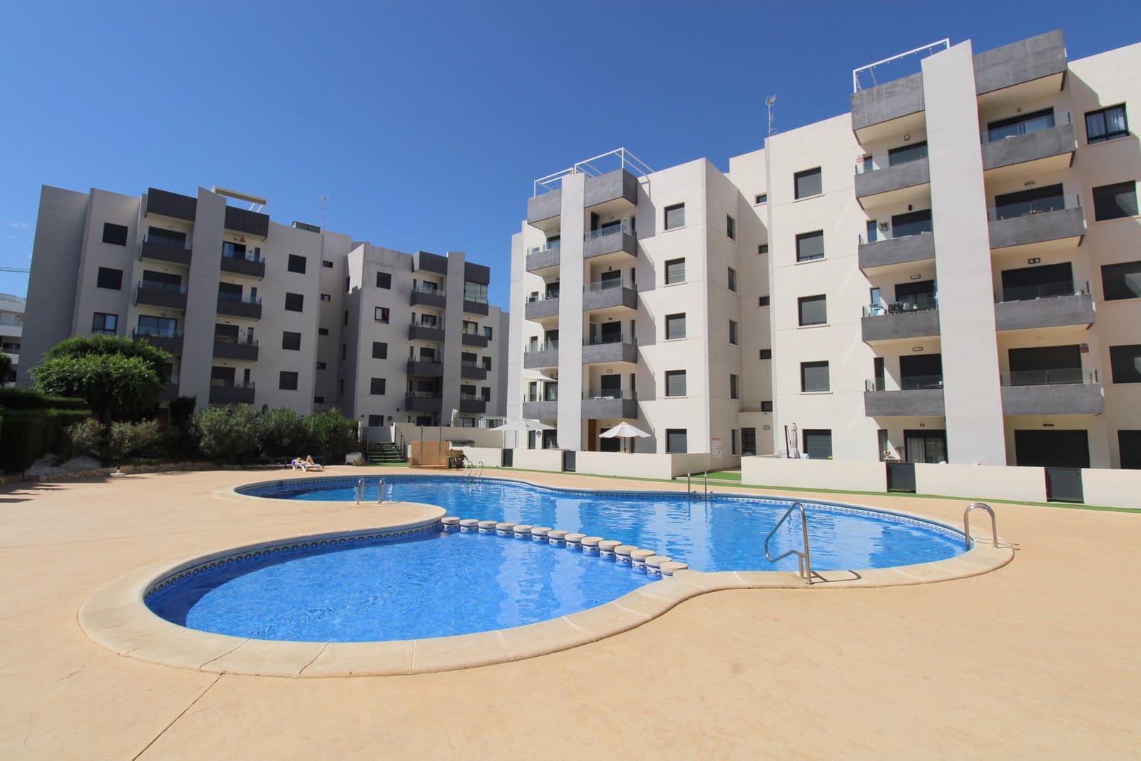 2 slaapkamer Appartement te koop in San Miguel de Salinas met zwembad garage - € 225.000 (Ref: 10054809)