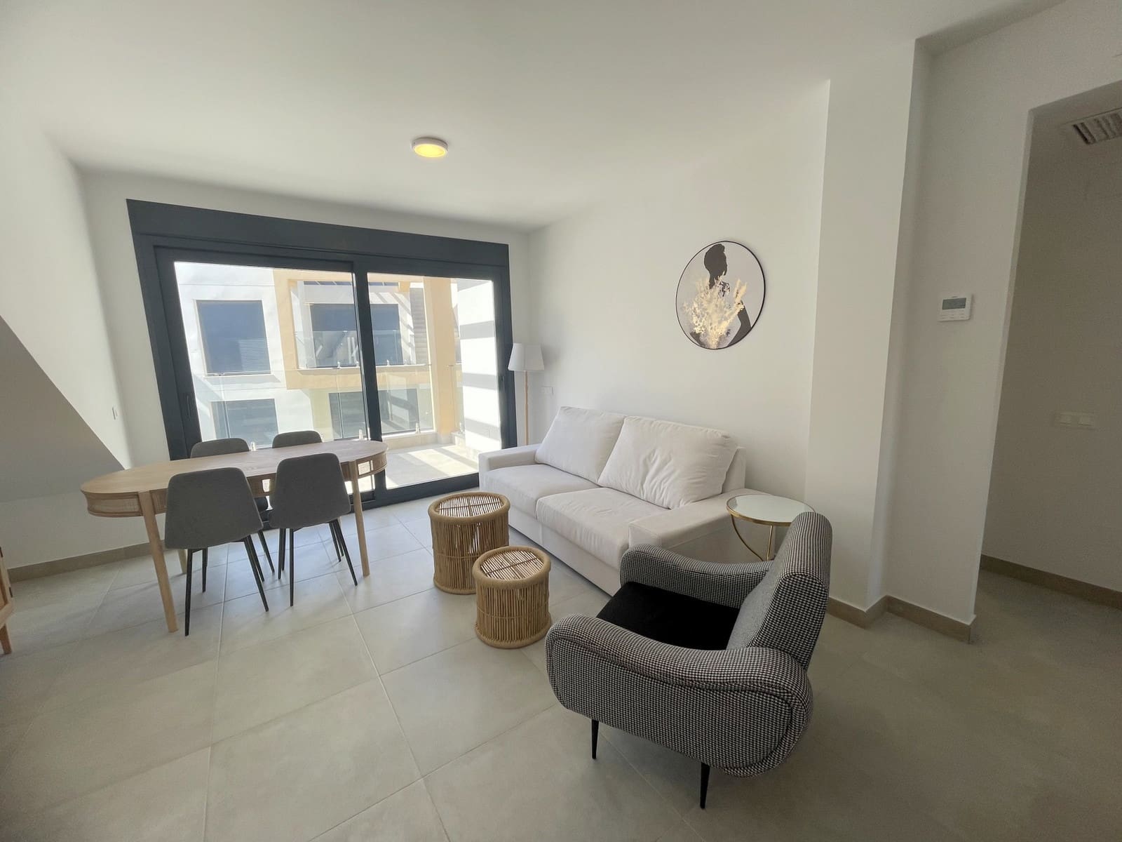 Ático de 2 habitaciones en Villamartin en venta con piscina garaje - 255.000 € (Ref: 10054810)