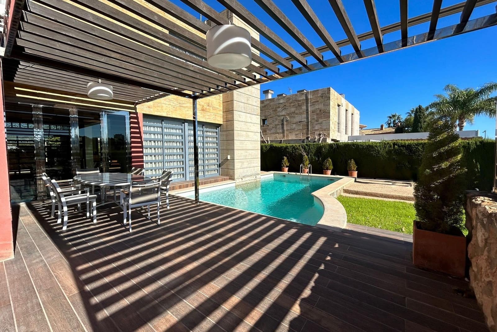 4 camera da letto Villa in vendita in Dehesa de Campoamor con piscina garage - 1.300.000 € (Rif: 10061349)