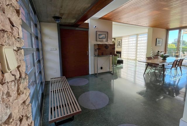 4 camera da letto Villa in vendita in Dehesa de Campoamor, Orihuela con piscina garage - 1.300.000 € (Rif: 10061349)