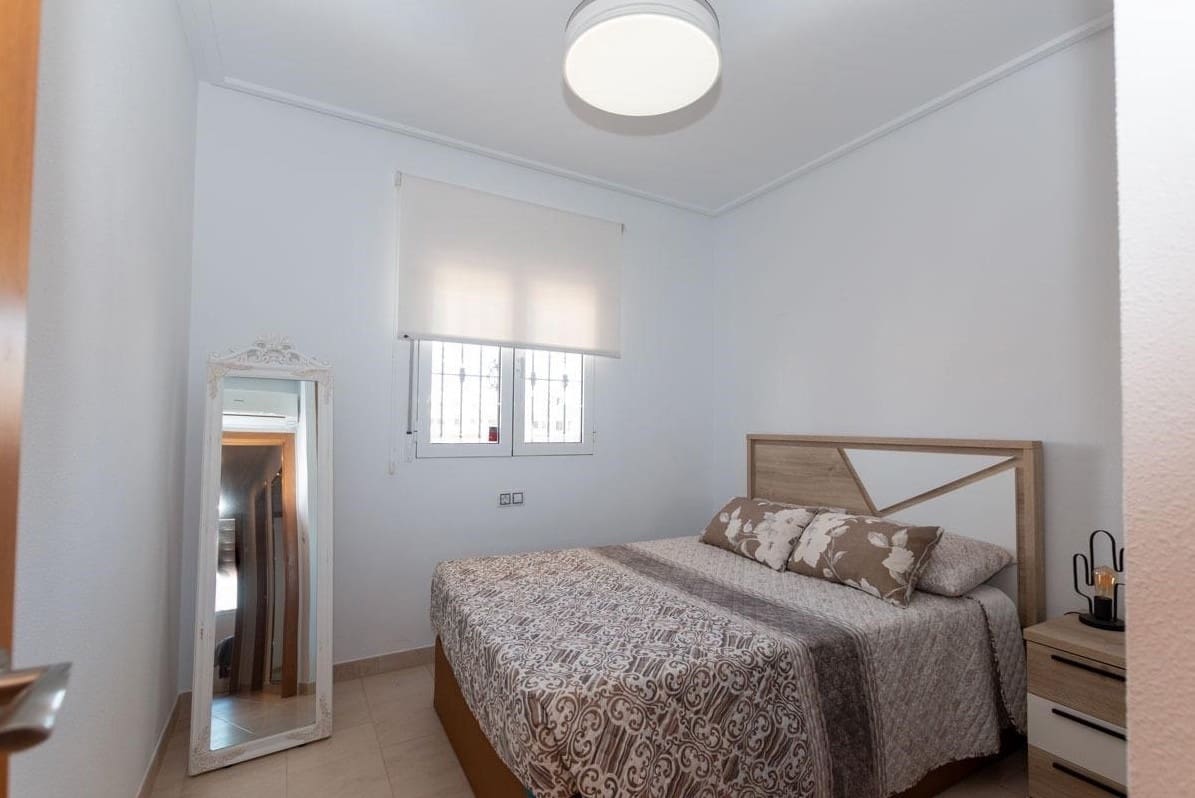 3 soveværelse Lejlighed til salg i Los Dolses med swimmingpool garage - € 395.000 (Ref: 10061350)