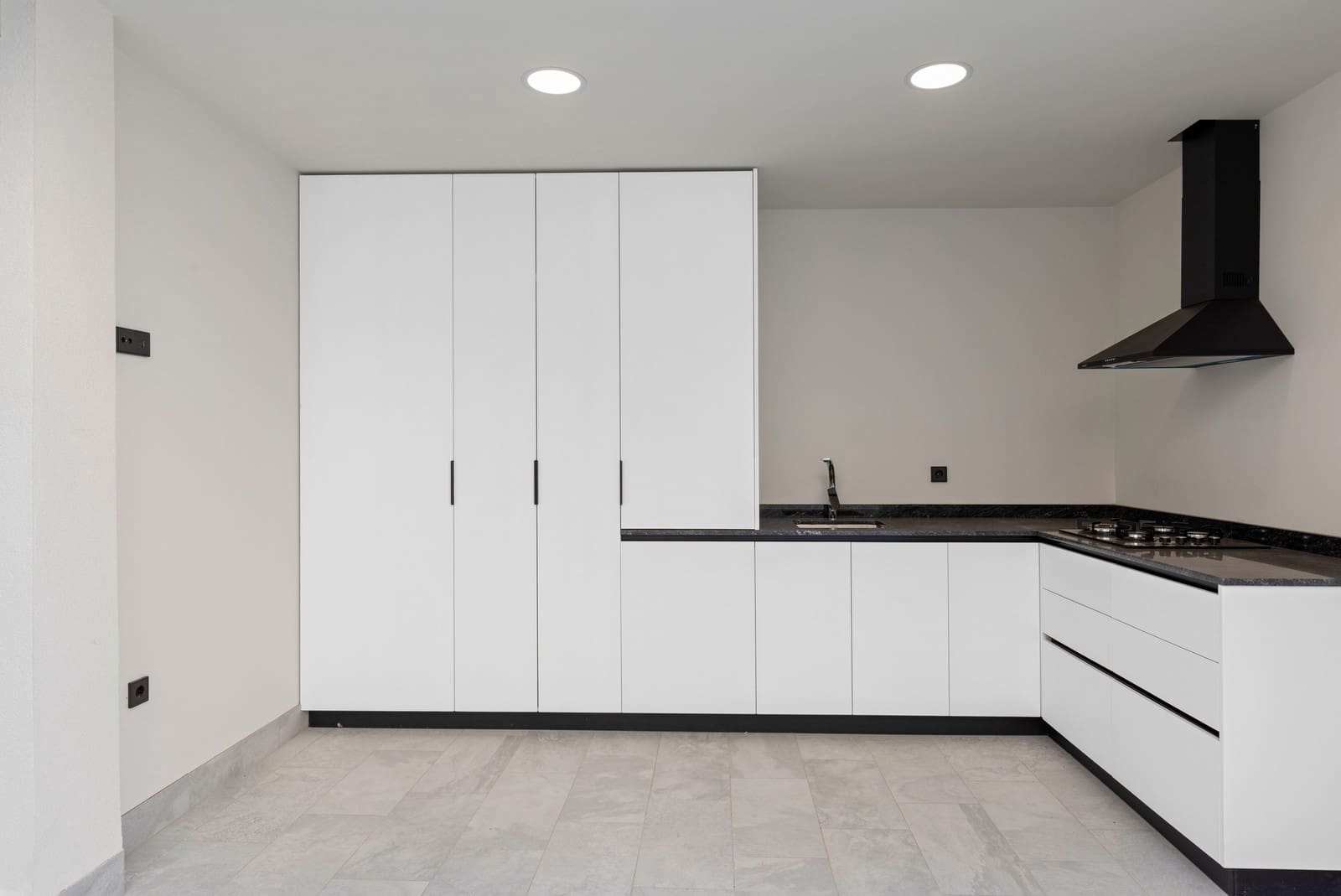 4 Zimmer Villa zu verkaufen in Torre de la Horadada mit Pool Garage - 649.000 € (Ref: 10061351)